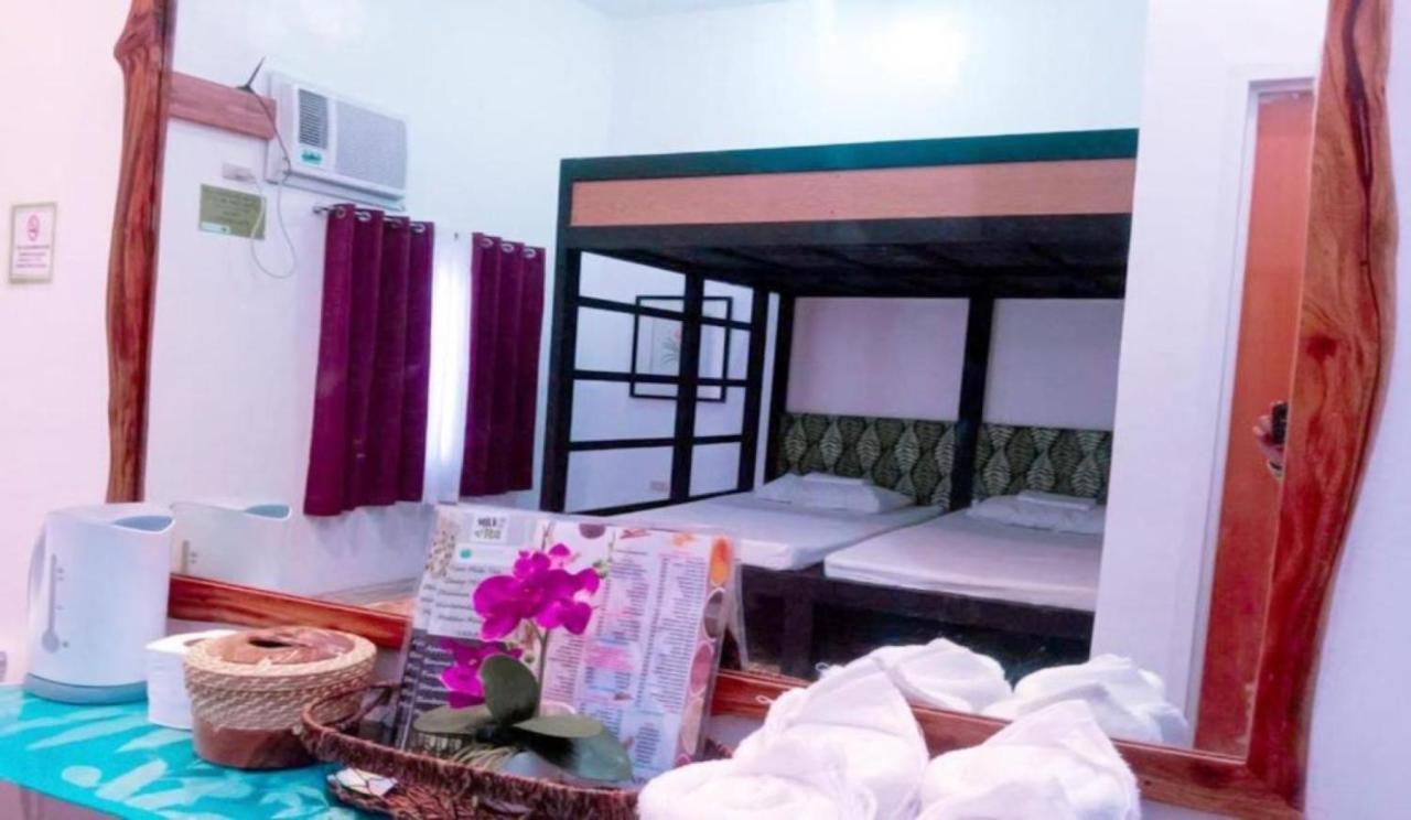 Floating Sanctuary Resort Powered By Cocotel Bulacan Exterior foto